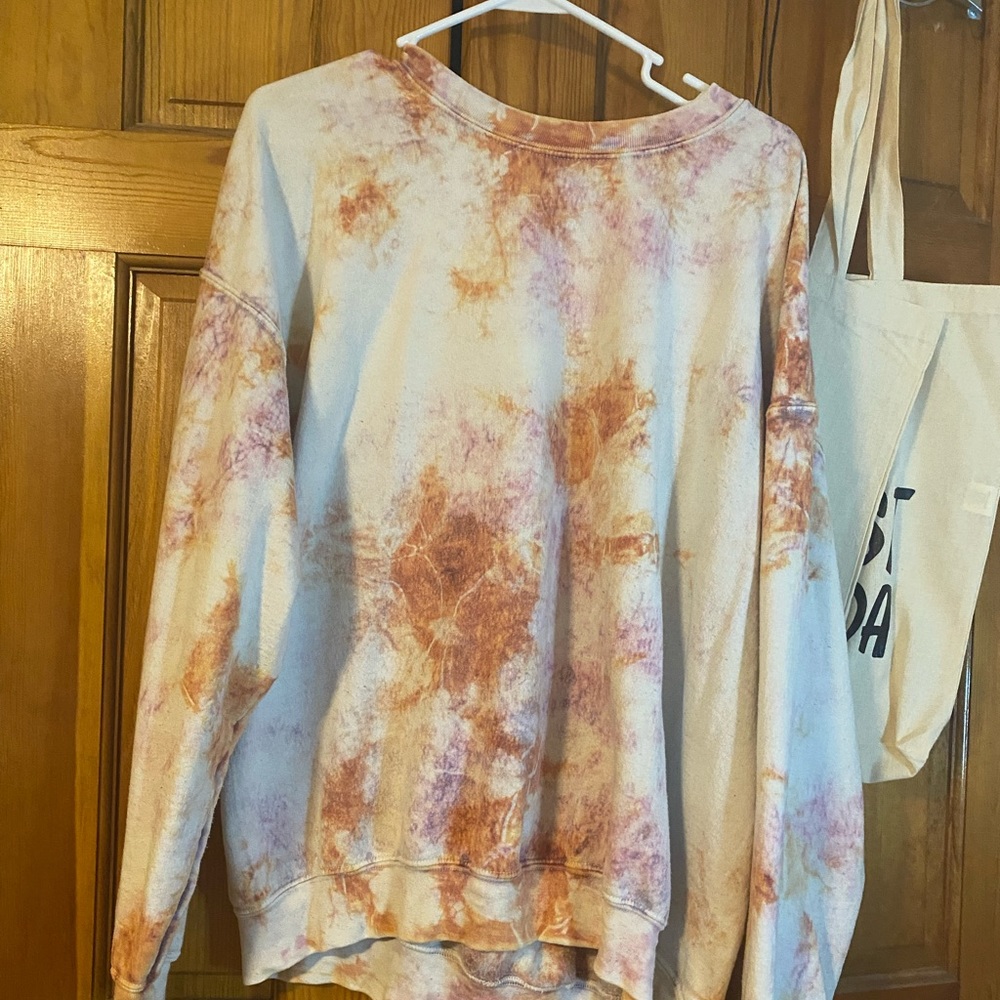 Urban Outfitters Crewneck